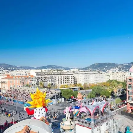 Massena 44 - Stunning On Massena Square